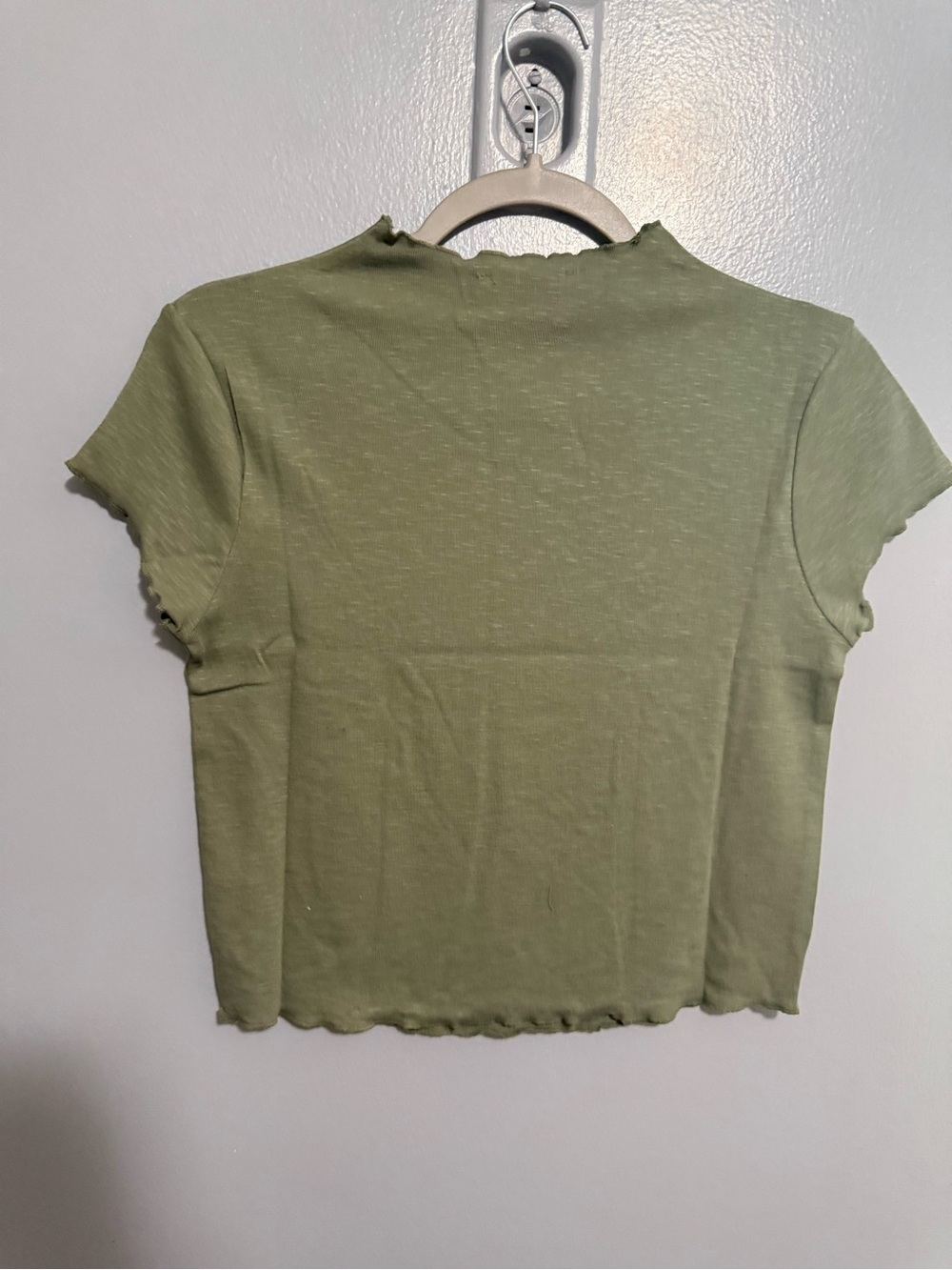 Zenana Olive Green Drawstring Fleece Jogger Pants and Lettuce Trim Baby Tee NWOT - Picture 5 of 6
